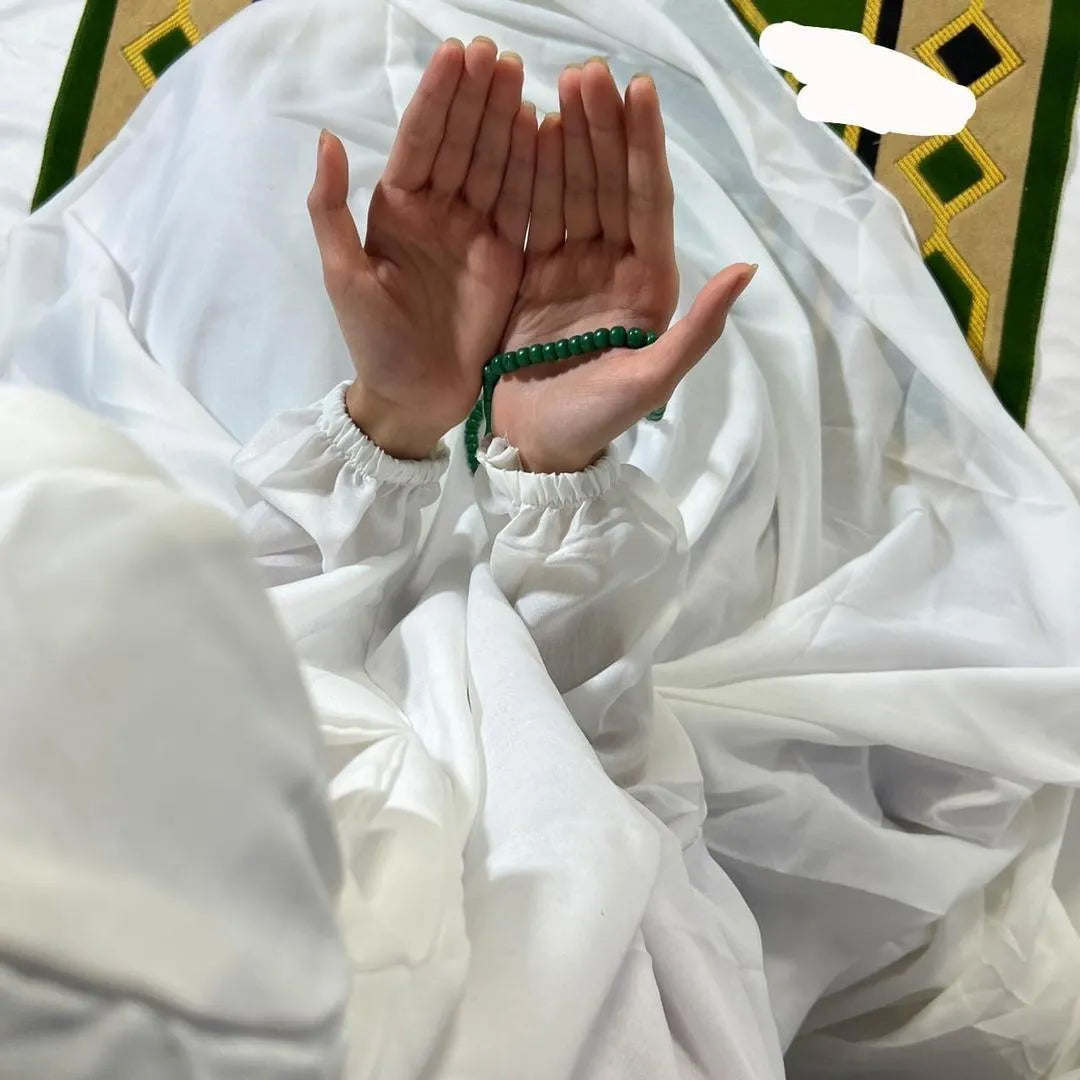 1 Pc Lawn Plain Namaz Chador